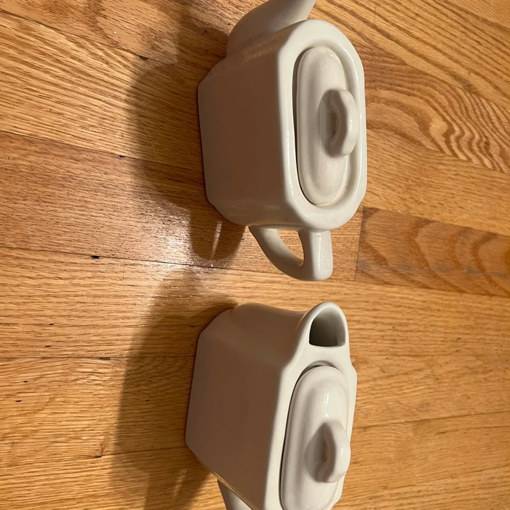 - Restoration Hardware White Ceramic Tea creamer Set